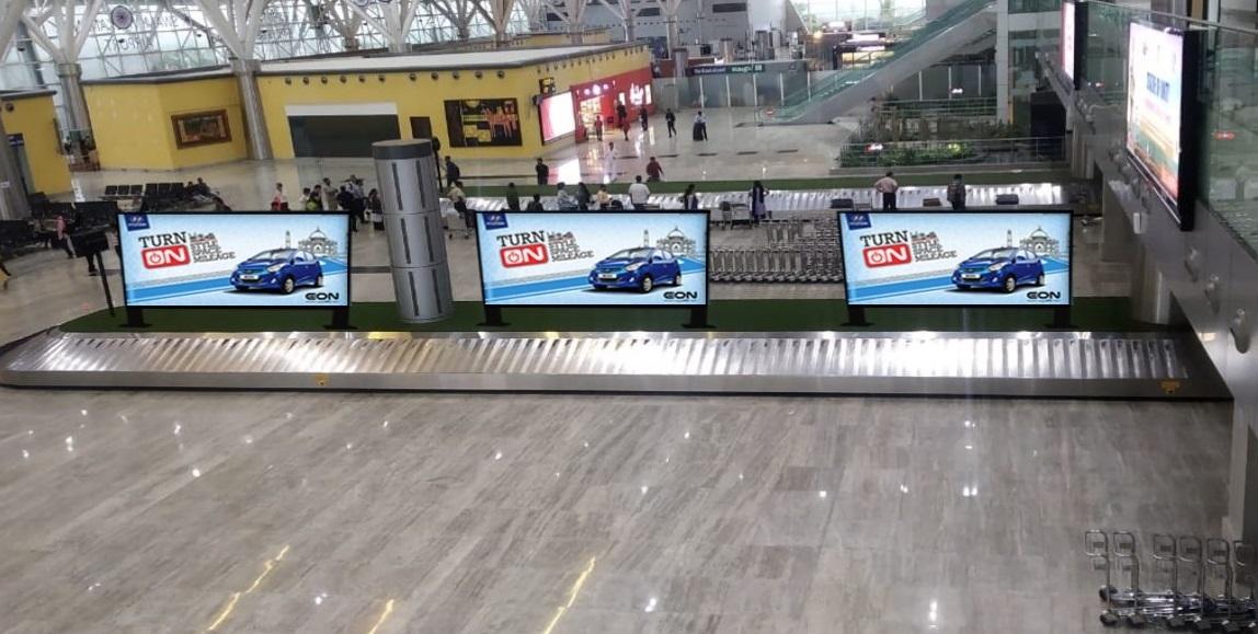 Arrival - Digital Screen - Baggage Reclaim Area - 11 W x 3 H Ft - 6 Nos. Arrival - Digital Screen - Baggage Reclaim Area - 11 W x 3 H Ft - 6 Nos.