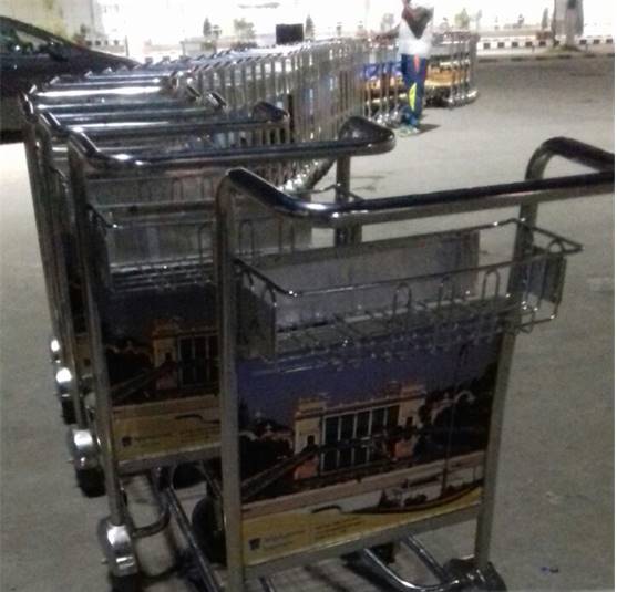 Luggage Trolley Advertising