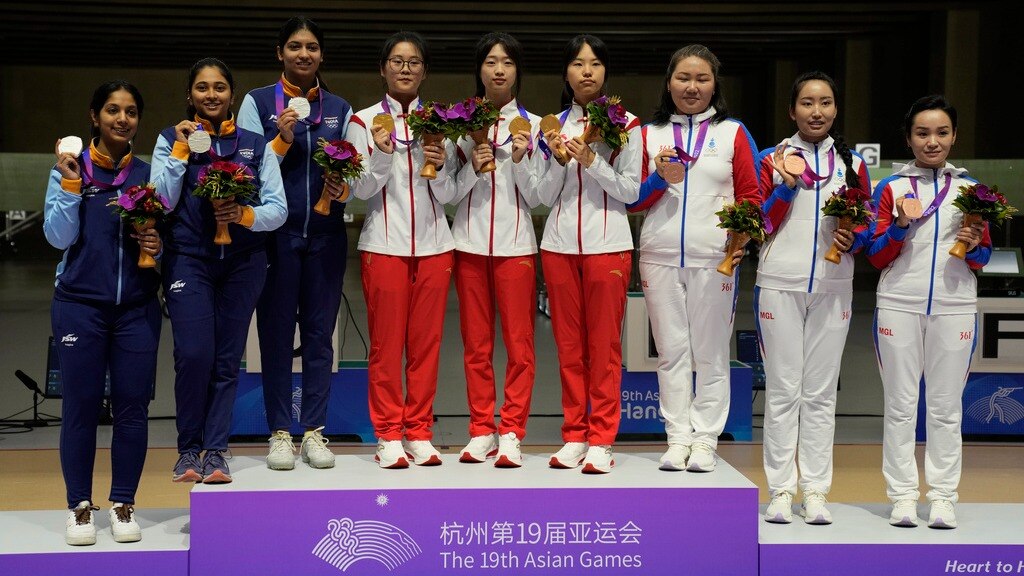 India Womens Team Wins Silver In 10M Air Rifle Team Event Ap 242020358 16X9 1